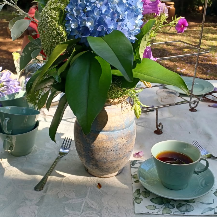 Hi tea under the trees